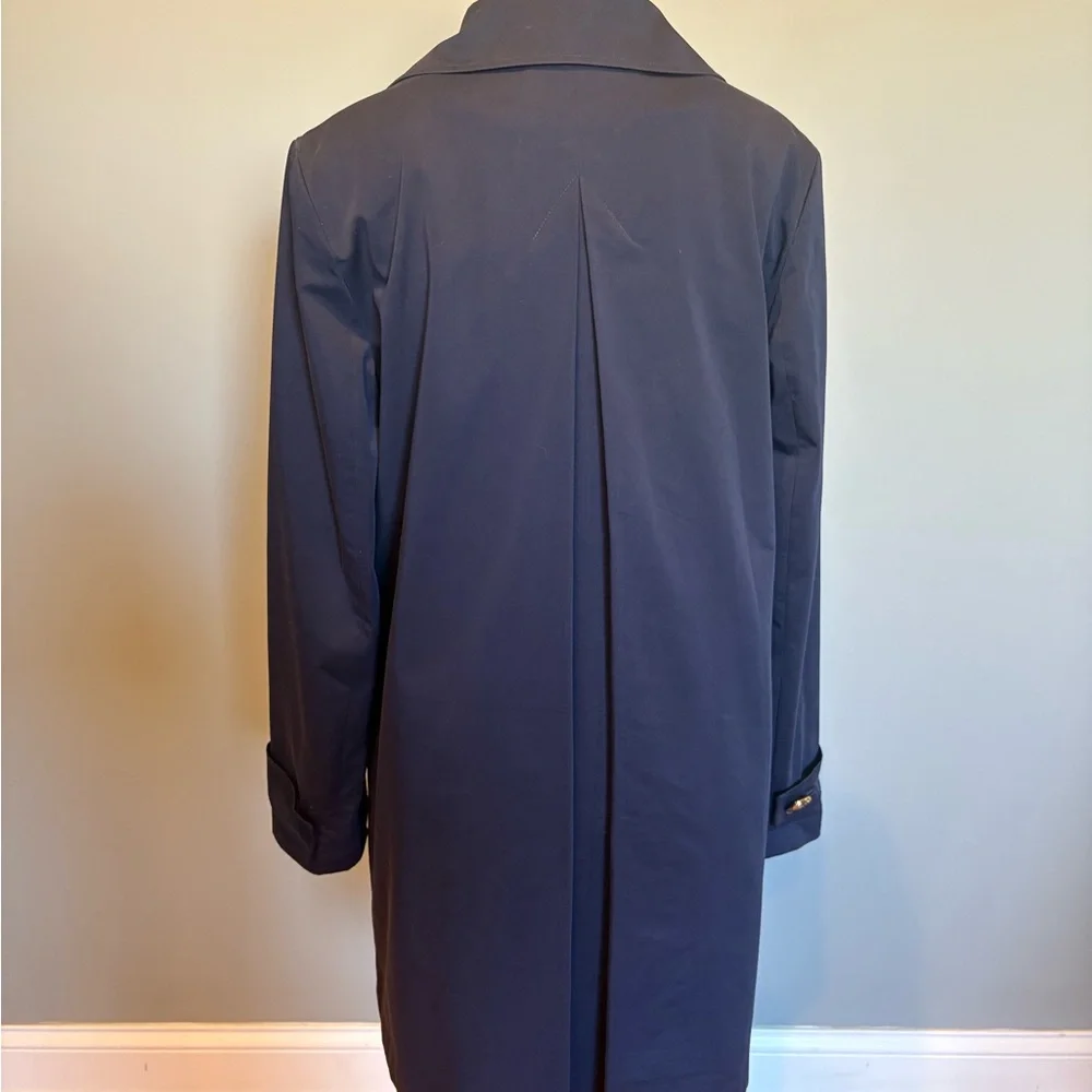 St. John Elegant Blue Trench Coat - Picture 5 of 6